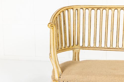 18TH CENTURY ITALIAN PAINTED SETTEE - ADDITIONAL PHOTO 1