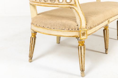 18TH CENTURY ITALIAN PAINTED SETTEE - ADDITIONAL PHOTO 5