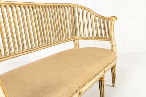 18TH CENTURY ITALIAN PAINTED SETTEE - ADDITIONAL PHOTO 6