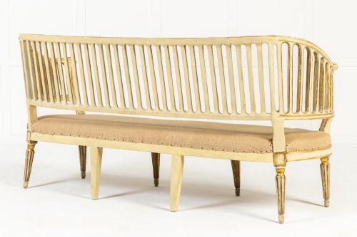 18TH CENTURY ITALIAN PAINTED SETTEE - ADDITIONAL PHOTO 7