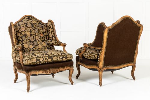 GRAND SCALE PAIR OF 19TH CENTURY FRENCH ARMCHAIRS - ADDITIONAL PHOTO 1