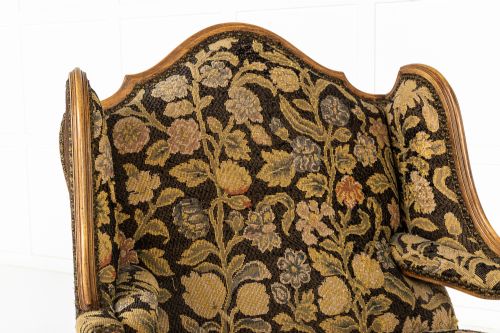 GRAND SCALE PAIR OF 19TH CENTURY FRENCH ARMCHAIRS - ADDITIONAL PHOTO 7