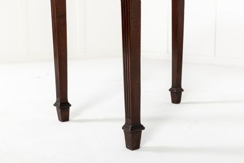 18TH CENTURY ENGLISH MAHOGANY SERVING TABLE - ADDITIONAL PHOTO 2