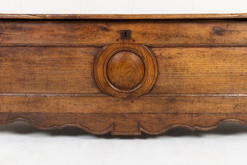 18TH CENTURY FRENCH OAK COFFER - ADDITIONAL PHOTO 1