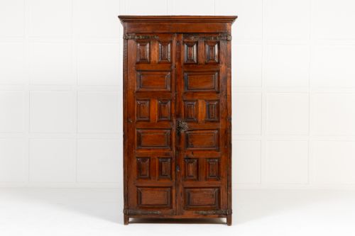 18TH CENTURY SPANISH WALNUT CUPBOARD - ADDITIONAL PHOTO 1