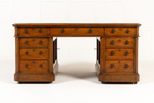 LARGE 19TH CENTURY ENGLISH OAK PARTNERS DESK - ADDITIONAL PHOTO 2