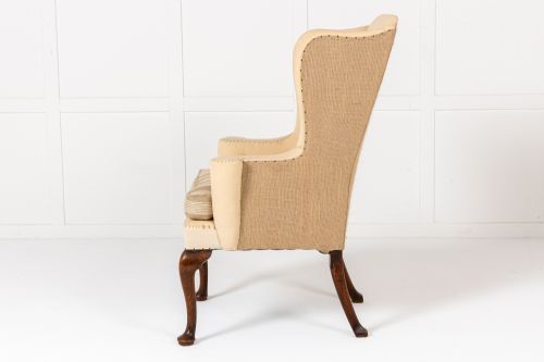 18TH CENTURY ENGLISH WALNUT WING CHAIR C1720 - ADDITIONAL PHOTO 6