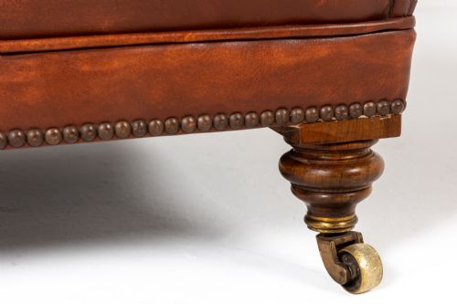 PAIR OF 19TH CENTURY ENGLISH HOWARD STYLE WALNUT ARMCHAIRS - ADDITIONAL PHOTO 2