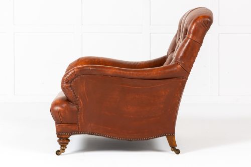 PAIR OF 19TH CENTURY ENGLISH HOWARD STYLE WALNUT ARMCHAIRS - ADDITIONAL PHOTO 5