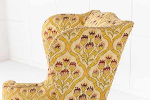 18TH CENTURY ENGLISH MAHOGANY WING ARMCHAIR - ADDITIONAL PHOTO 3