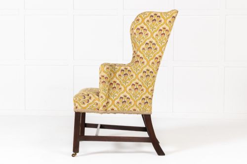 18TH CENTURY ENGLISH MAHOGANY WING ARMCHAIR - ADDITIONAL PHOTO 6