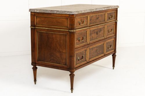 18TH CENTURY FRENCH WALNUT COMMODE - ADDITIONAL PHOTO 9