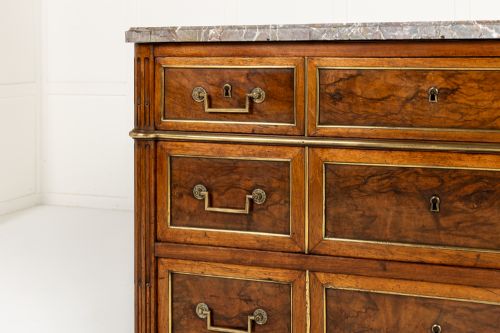 18TH CENTURY FRENCH WALNUT COMMODE - ADDITIONAL PHOTO 10