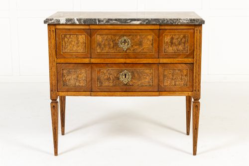 small 18th century french walnut commode - CATEGORY: ANTIQUE CHEST OF DRAWERS - DATED 18TH CENTURY