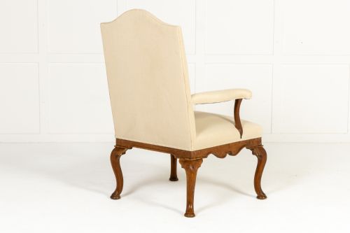 PAIR OF LARGE SCALE 18TH CENTURY FRENCH WALNUT LIBRARY ARMCHAIRS - ADDITIONAL PHOTO 7