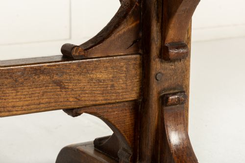 18TH CENTURY OAK AND BEECH REFECTORY TABLE - ADDITIONAL PHOTO 7