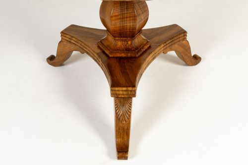 19TH CENTURY FRENCH WALNUT CENTRE TABLE - ADDITIONAL PHOTO 4