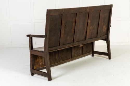 18TH CENTURY ENGLISH OAK SETTLE - ADDITIONAL PHOTO 7