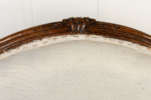 19TH CENTURY FRENCH WALNUT SOFA - ADDITIONAL PHOTO 1