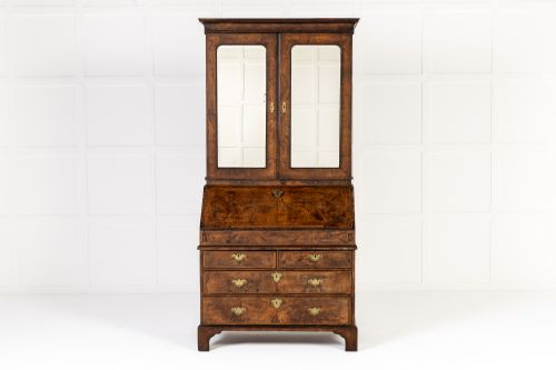 EARLY 18TH CENTURY ENGLISH GEORGE I WALNUT BUREAU BOOKCASE - ADDITIONAL PHOTO 2