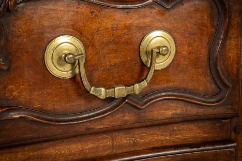 18TH CENTURY FRENCH WALNUT COMMODE - ADDITIONAL PHOTO 3