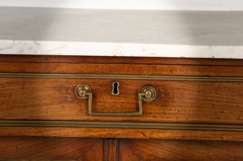 SMALL 18TH CENTURY FRENCH MAHOGANY SIDE CABINET WITH MARBLE TOP - ADDITIONAL PHOTO 5