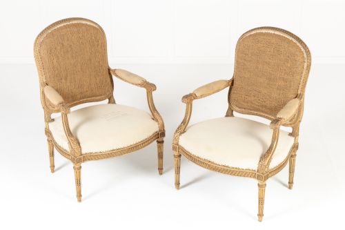 PAIR OF 19TH CENTURY FRENCH GILTWOOD ARMCHAIRS - ADDITIONAL PHOTO 1