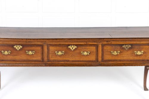18TH CENTURY GEORGE III ENGLISH OAK DRESSER BASE - ADDITIONAL PHOTO 1