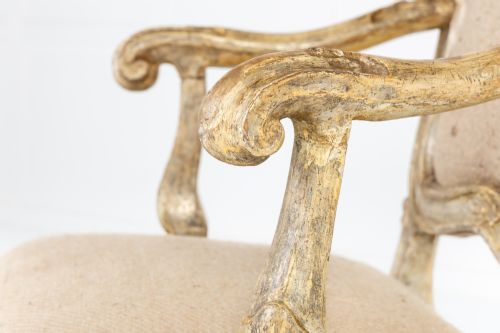 LARGE SCALE PAIR OF 18TH CENTURY ITALIAN SILVER GILT ARMCHAIRS - ADDITIONAL PHOTO 2