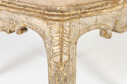 LARGE SCALE PAIR OF 18TH CENTURY ITALIAN SILVER GILT ARMCHAIRS - ADDITIONAL PHOTO 4