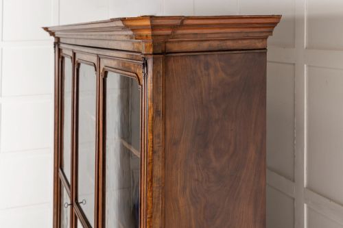 EARLY 19TH CENTURY FRENCH MAHOGANY BOOKCASE - ADDITIONAL PHOTO 5