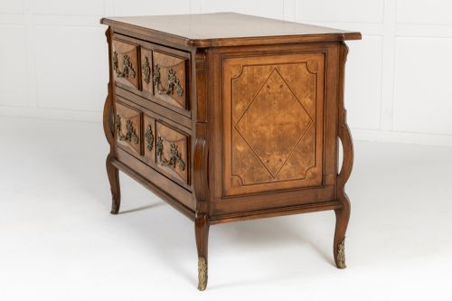 18TH CENTURY FRENCH MAZARIN COMMODE - ADDITIONAL PHOTO 4
