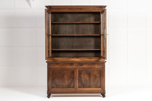 LARGE 19TH CENTURY ITALIAN WALNUT CABINETBOOKCASE - ADDITIONAL PHOTO 5