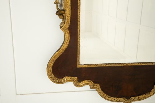 LARGE 18TH CENTURY ENGLISH WALNUT AND GILT MIRROR - ADDITIONAL PHOTO 2