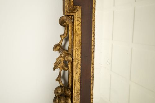 LARGE 18TH CENTURY ENGLISH WALNUT AND GILT MIRROR - ADDITIONAL PHOTO 5