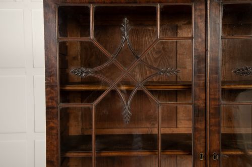 18TH CENTURY ENGLISH MAHOGANY SECRETAIRE BUREAU BOOKCASECABINET - ADDITIONAL PHOTO 2