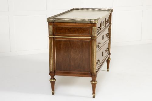 18TH CENTURY FRENCH MAHOGANY COMMODE - ADDITIONAL PHOTO 2
