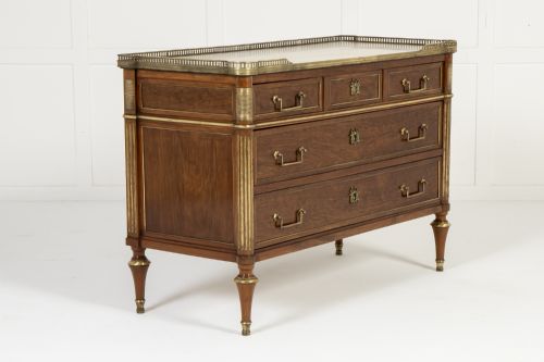 18TH CENTURY FRENCH MAHOGANY COMMODE - ADDITIONAL PHOTO 9