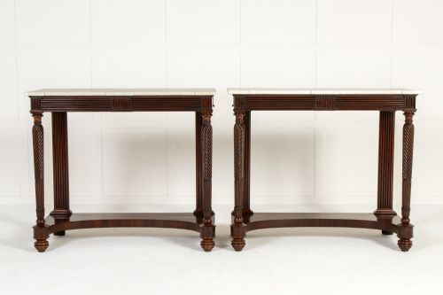 PAIR OF 19TH CENTURY ITALIAN MAHOGANY CONSOLE TABLES - ADDITIONAL PHOTO 7
