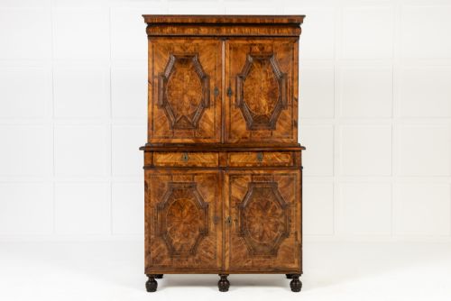 17TH CENTURY FRENCH WALNUT CABINET
