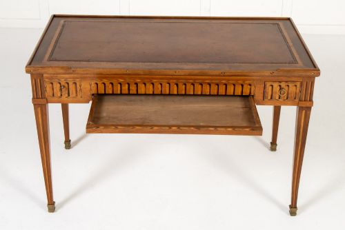 18TH CENTURY FRENCH WALNUT GAMES TABLE - ADDITIONAL PHOTO 2