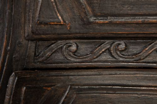 18TH CENTURY FRENCH EBONISED BOMBE COMMODE - ADDITIONAL PHOTO 5