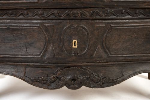 18TH CENTURY FRENCH EBONISED BOMBE COMMODE - ADDITIONAL PHOTO 7