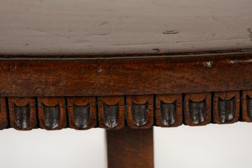 PAIR OF 18TH CENTURY ITALIAN WALNUT DEMI LUNE CONSOLE TABLES - ADDITIONAL PHOTO 2