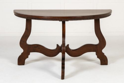 PAIR OF 18TH CENTURY ITALIAN WALNUT DEMI LUNE CONSOLE TABLES - ADDITIONAL PHOTO 4