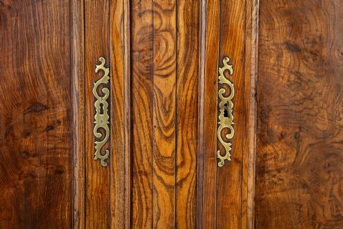 18TH CENTURY FRENCH ASH BUFFET DEUX CORPS - ADDITIONAL PHOTO 6