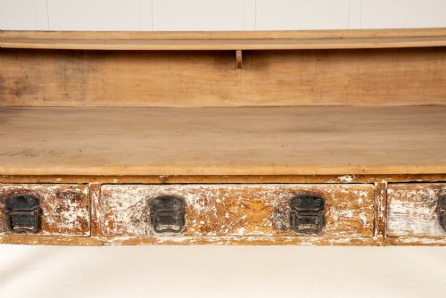 LARGE 19TH CENTURY FRENCH PINE BAKERS TABLE - ADDITIONAL PHOTO 6
