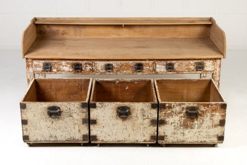LARGE 19TH CENTURY FRENCH PINE BAKERS TABLE - ADDITIONAL PHOTO 11