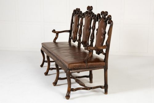 19TH CENTURY WALNUT SOFASETTEE - ADDITIONAL PHOTO 3