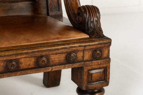 19TH CENTURY ENGLISH OAK GOTHIC BENCH - ADDITIONAL PHOTO 7